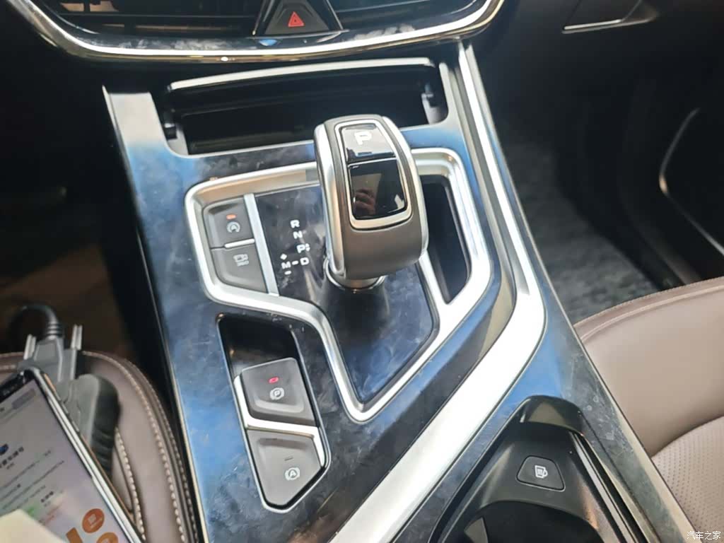 Geely Jiaji, 2019 14