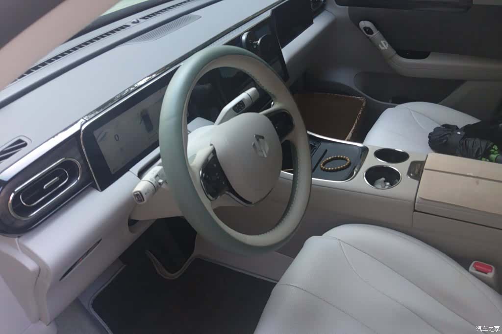 Leapmotor C11, 2022 15