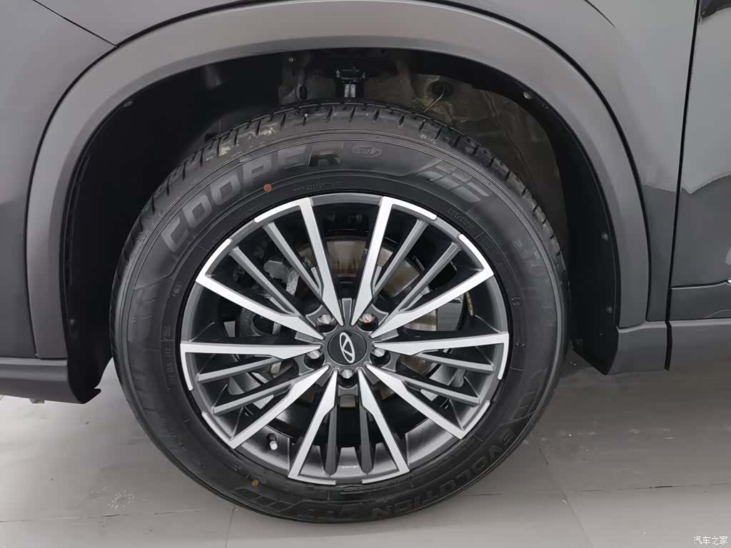 Chery Tiggo 8, 2023 17