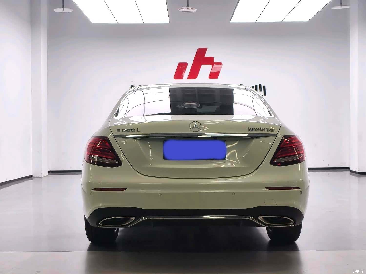 Mercedes-Benz E-Class, 2018 9