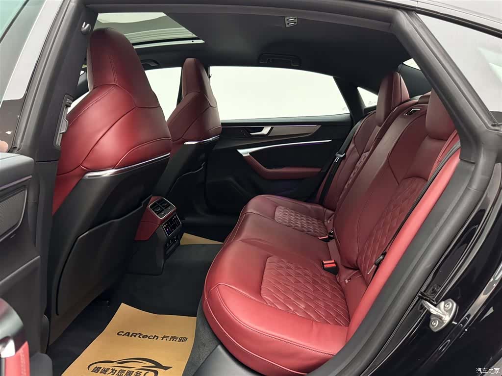 Audi A7L, 2024 9