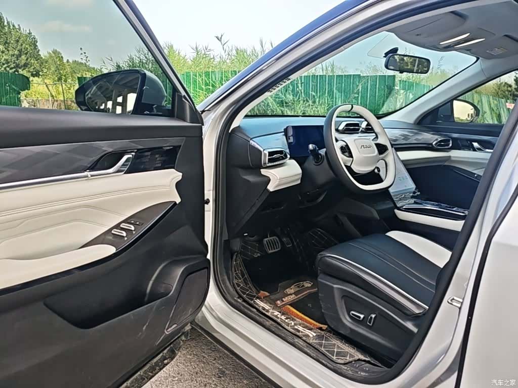 DongFeng DH-i, 2023 16