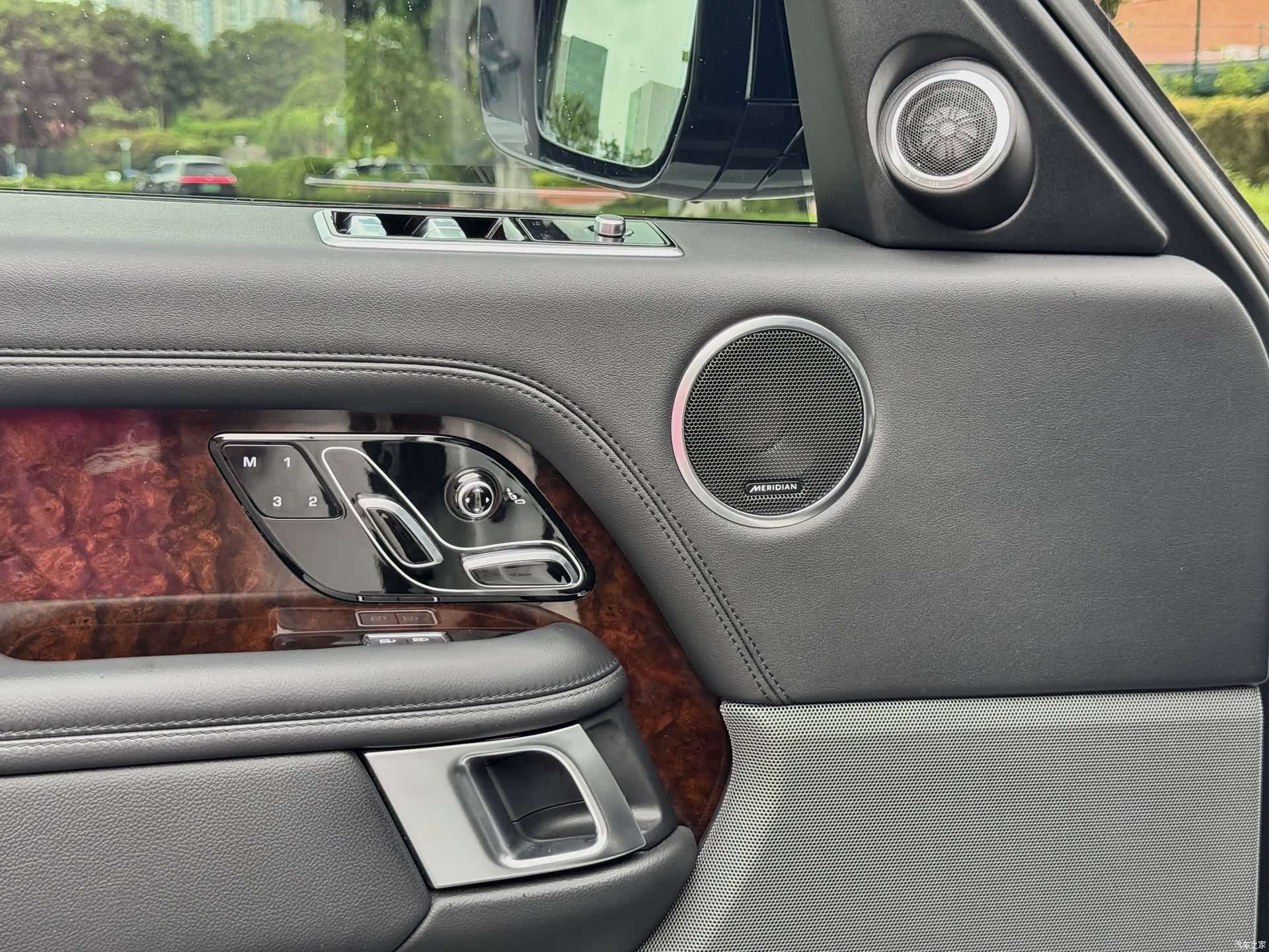 Land Rover Range Rover, 2021 все фото