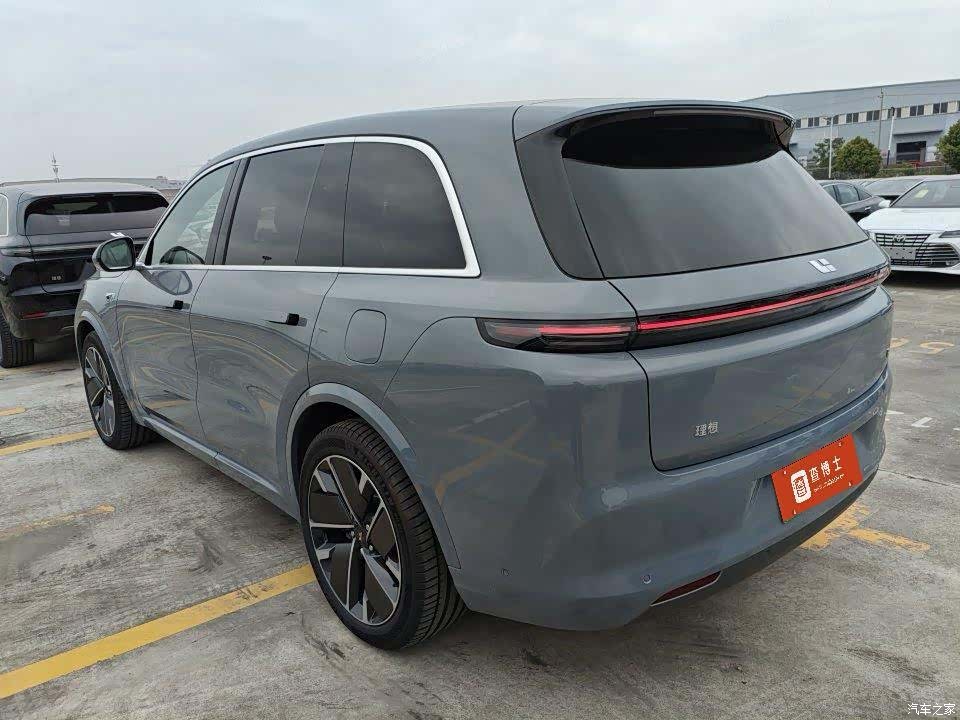 Li Auto L8, 2025 4