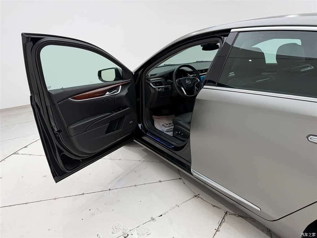 Cadillac XTS, 2015 13