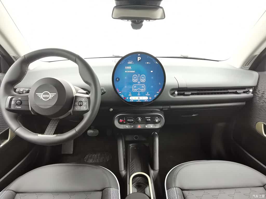 Mini Cooper, 2024 все фото