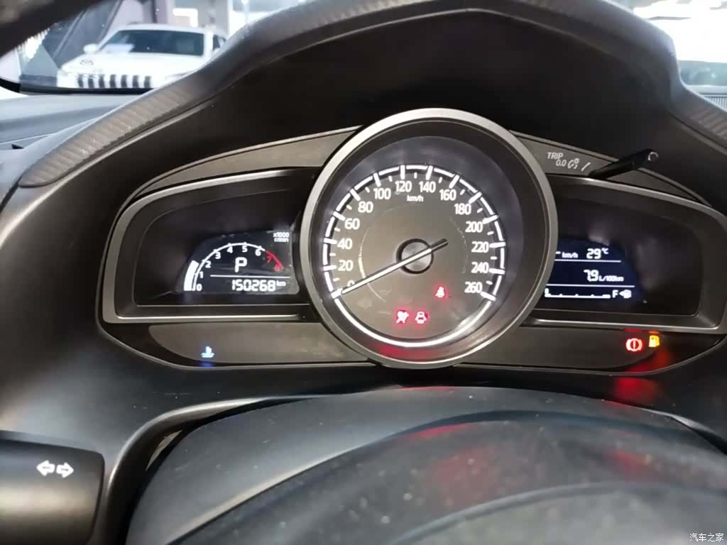 Mazda Mazda3, 2018 12