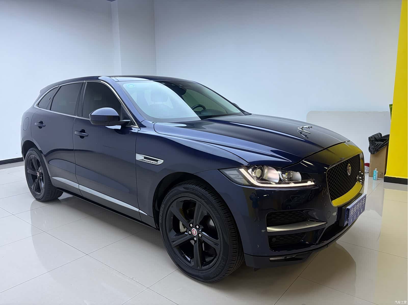 Jaguar F-PACE, 2016 3