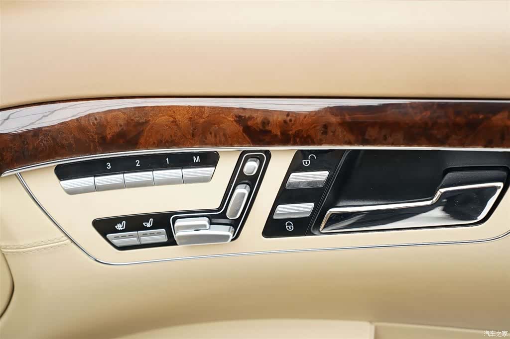 Mercedes-Benz S-Class, 2011 31