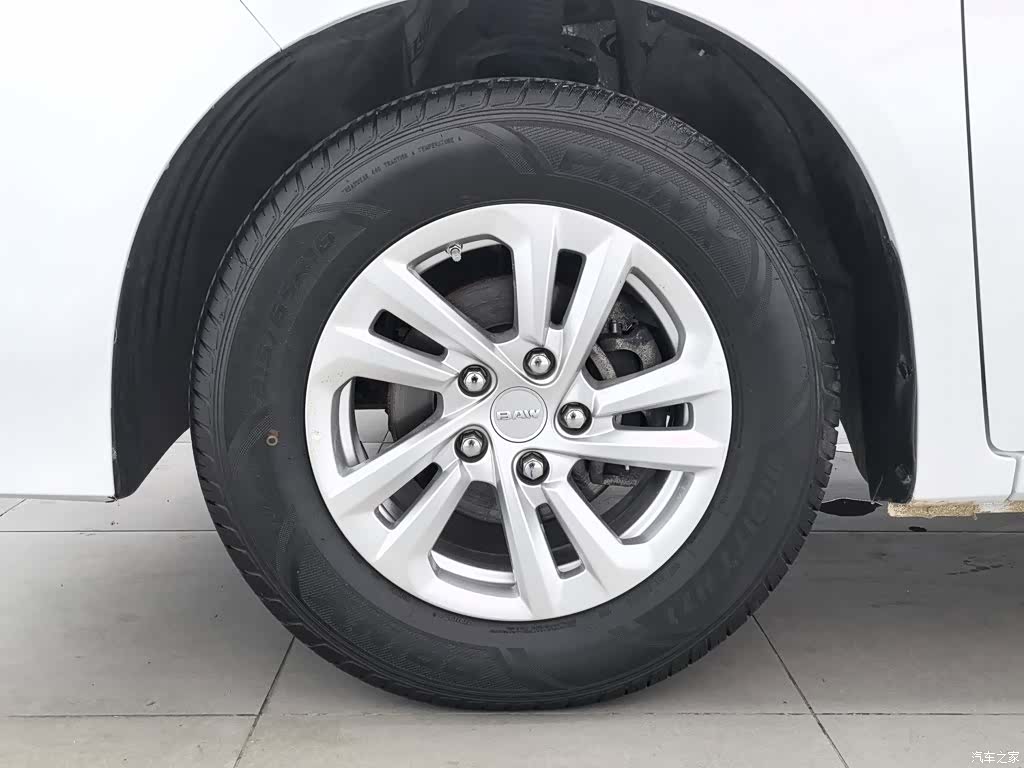 BAIC M7, 2023 17