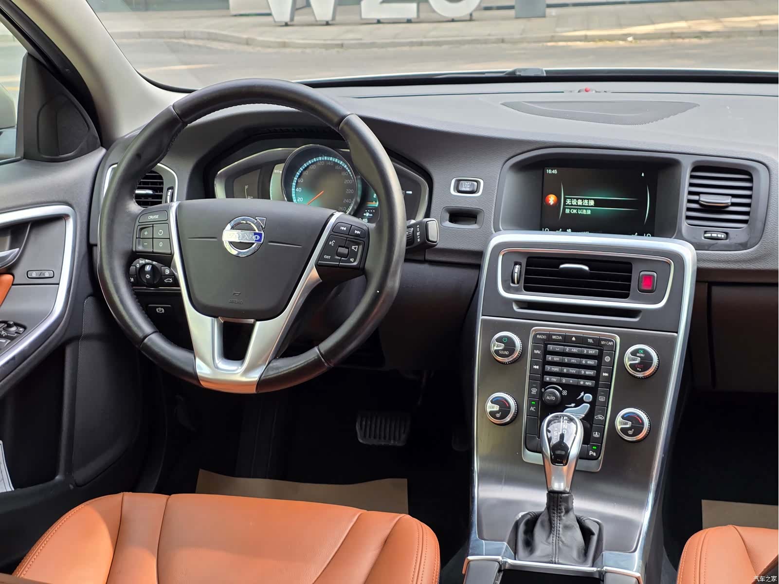 Volvo S60, 2015 24