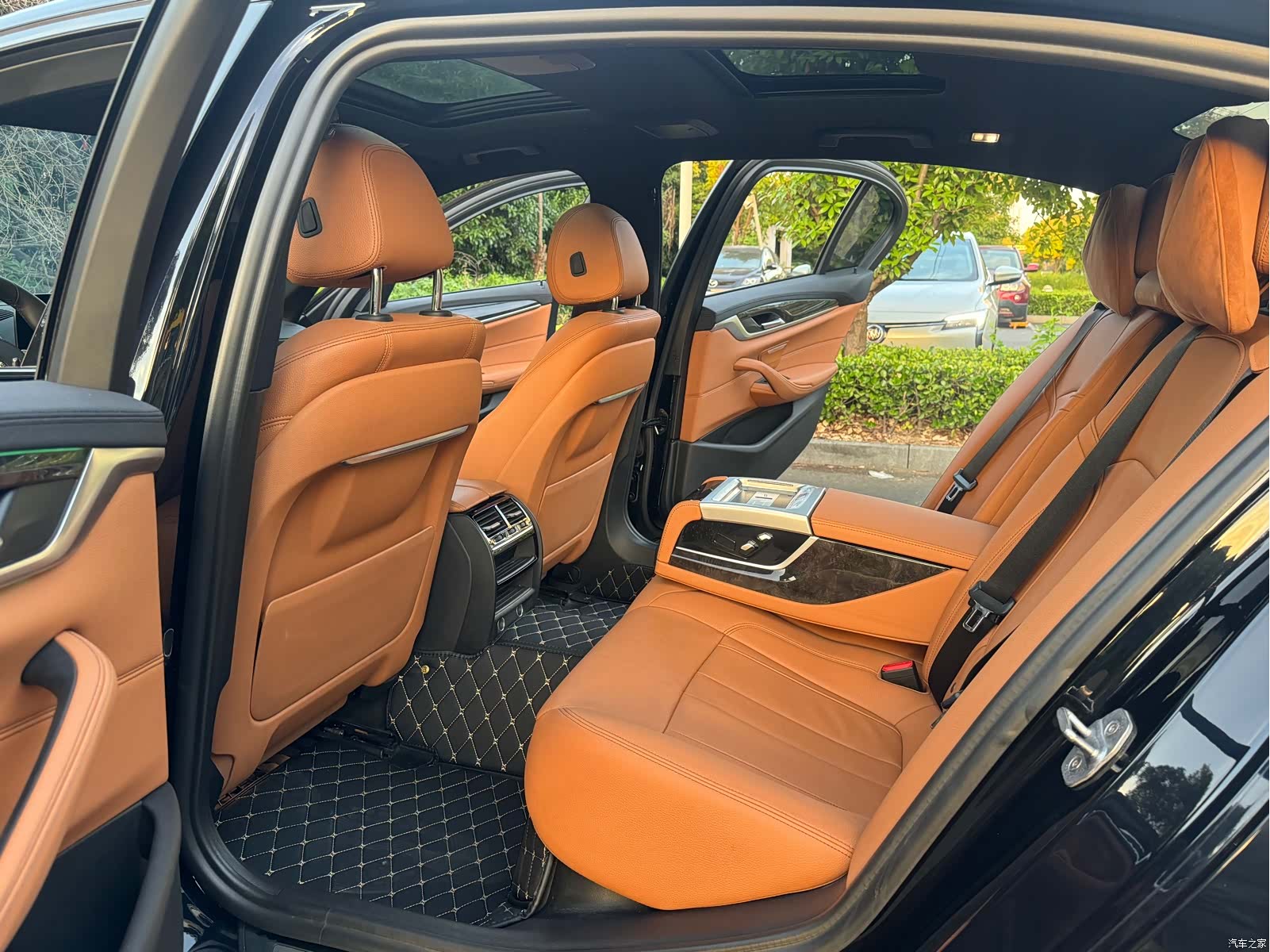 BMW 5 Series, 2019 9