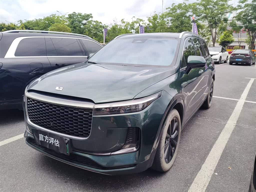 Li Auto ONE