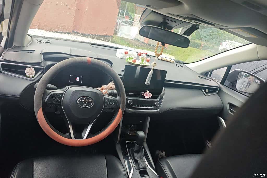 Toyota Frontlander, 2022 11