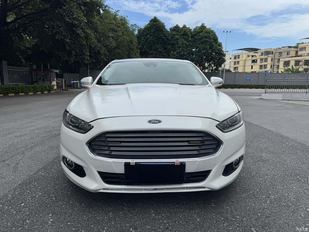 Ford Mondeo, 2014 23
