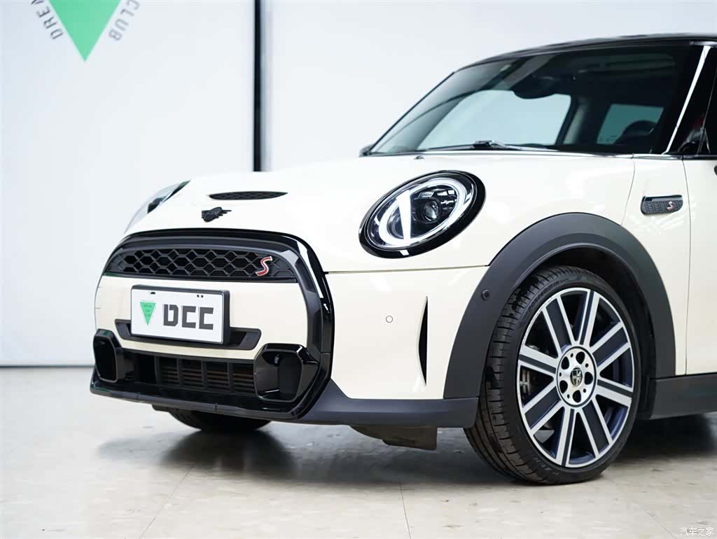 Mini Cooper, 2022 18