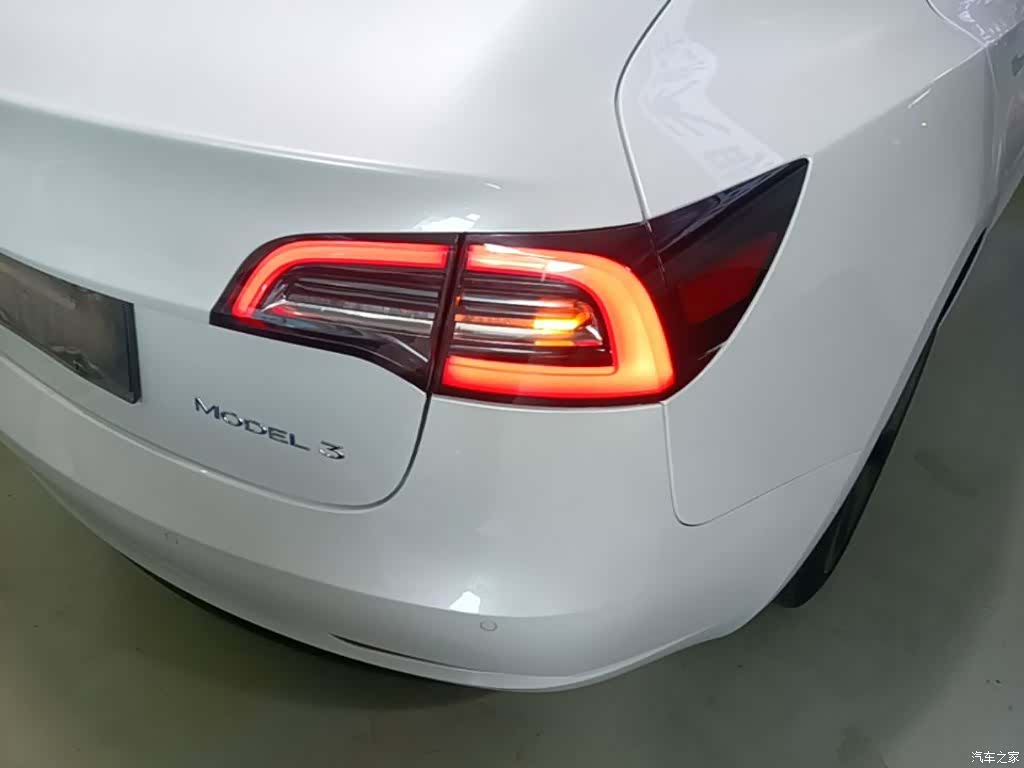 Tesla Model 3, 2020 8