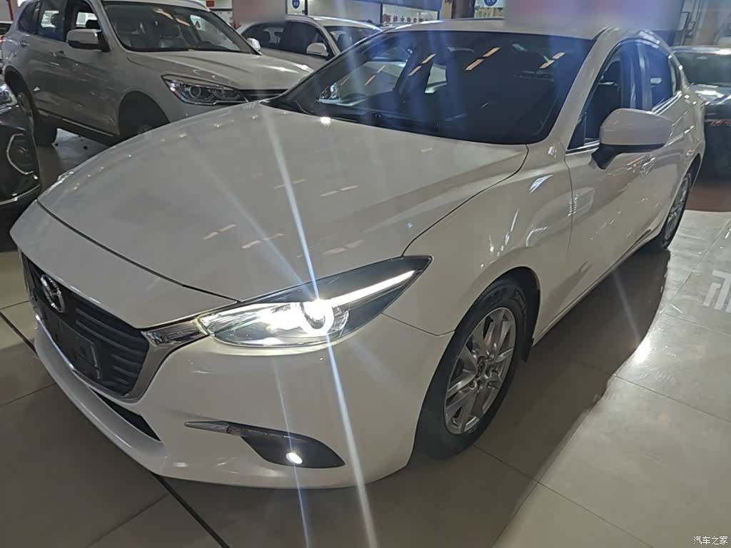 Mazda Mazda3, 2017 1