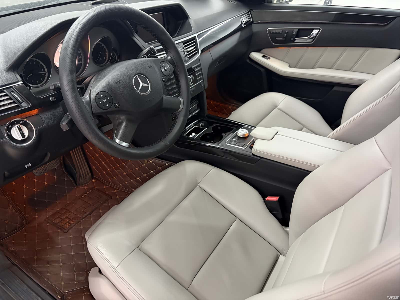 Mercedes-Benz E-Class, 2012 11