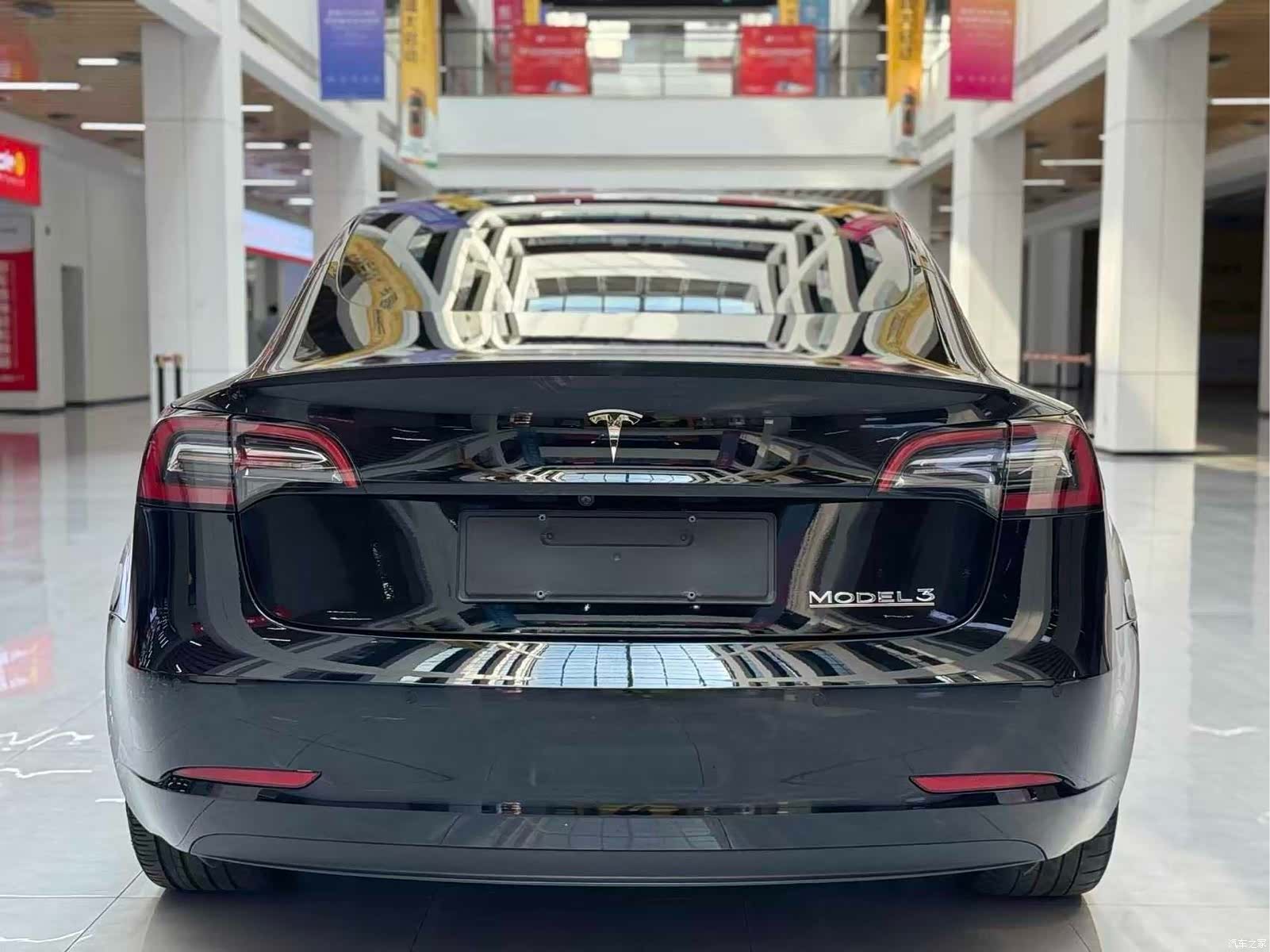 Tesla Model 3, 2021 6