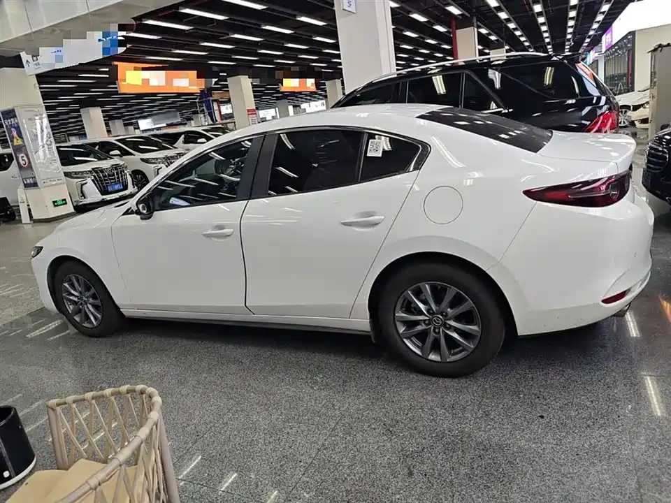 Mazda 3 Angkesaila Mazda 3 Angkesaila