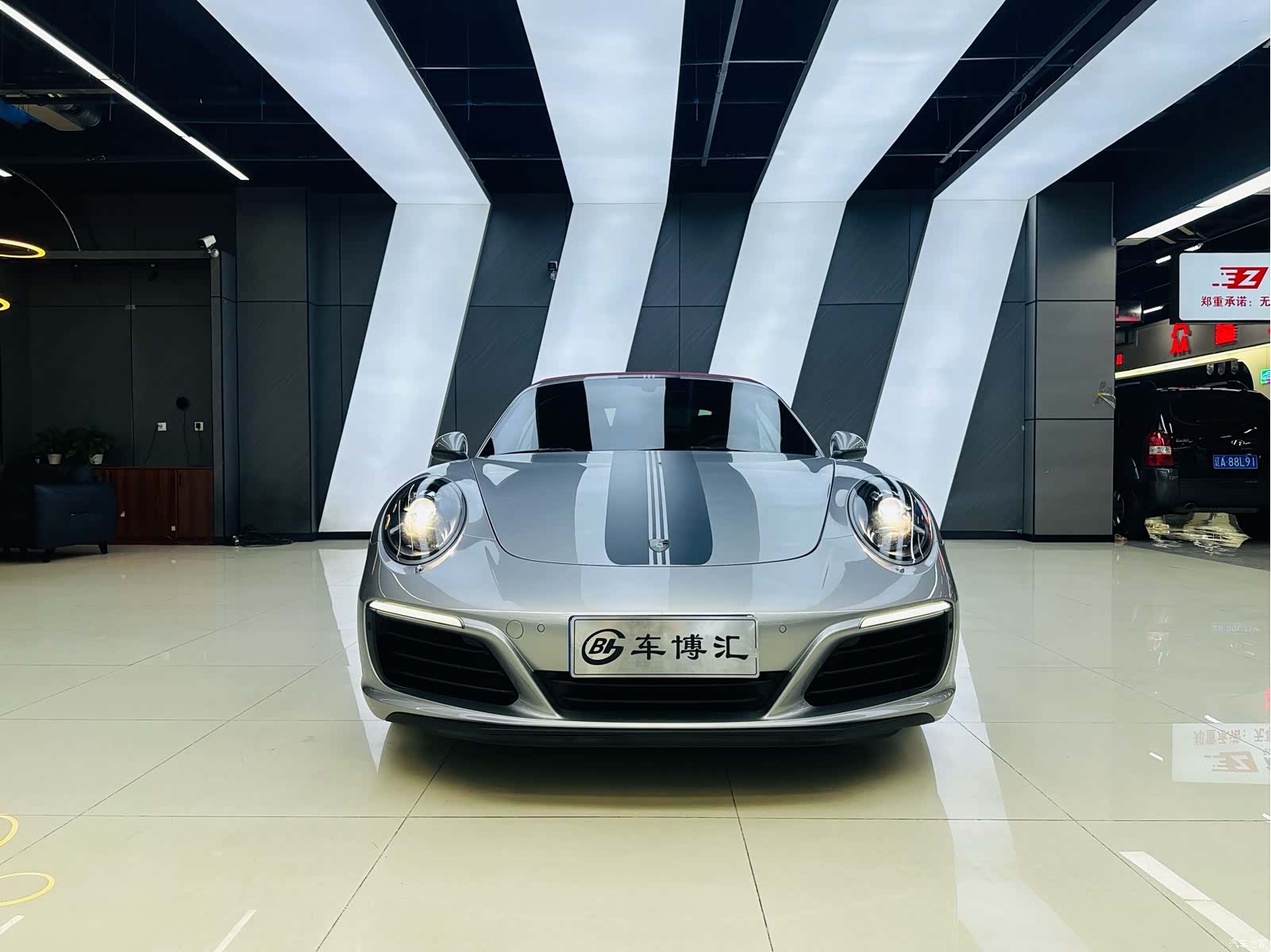 Porsche 911, 2018 6