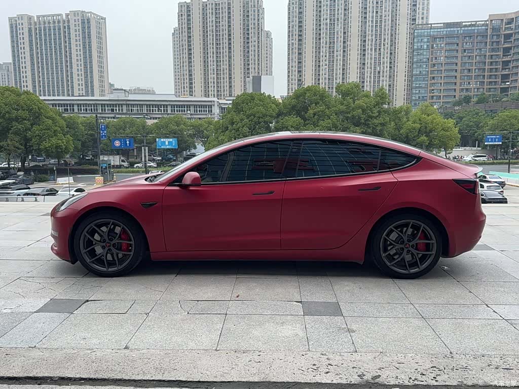 Tesla Model 3, 2021 11