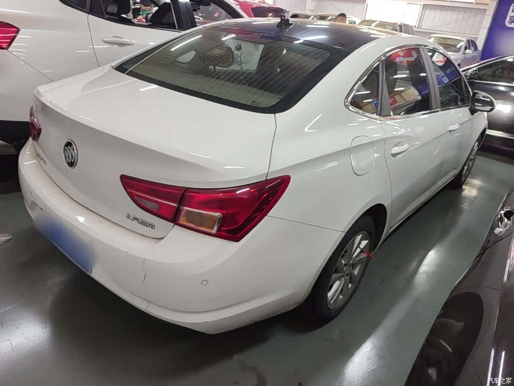 Buick Verano, 2017 7
