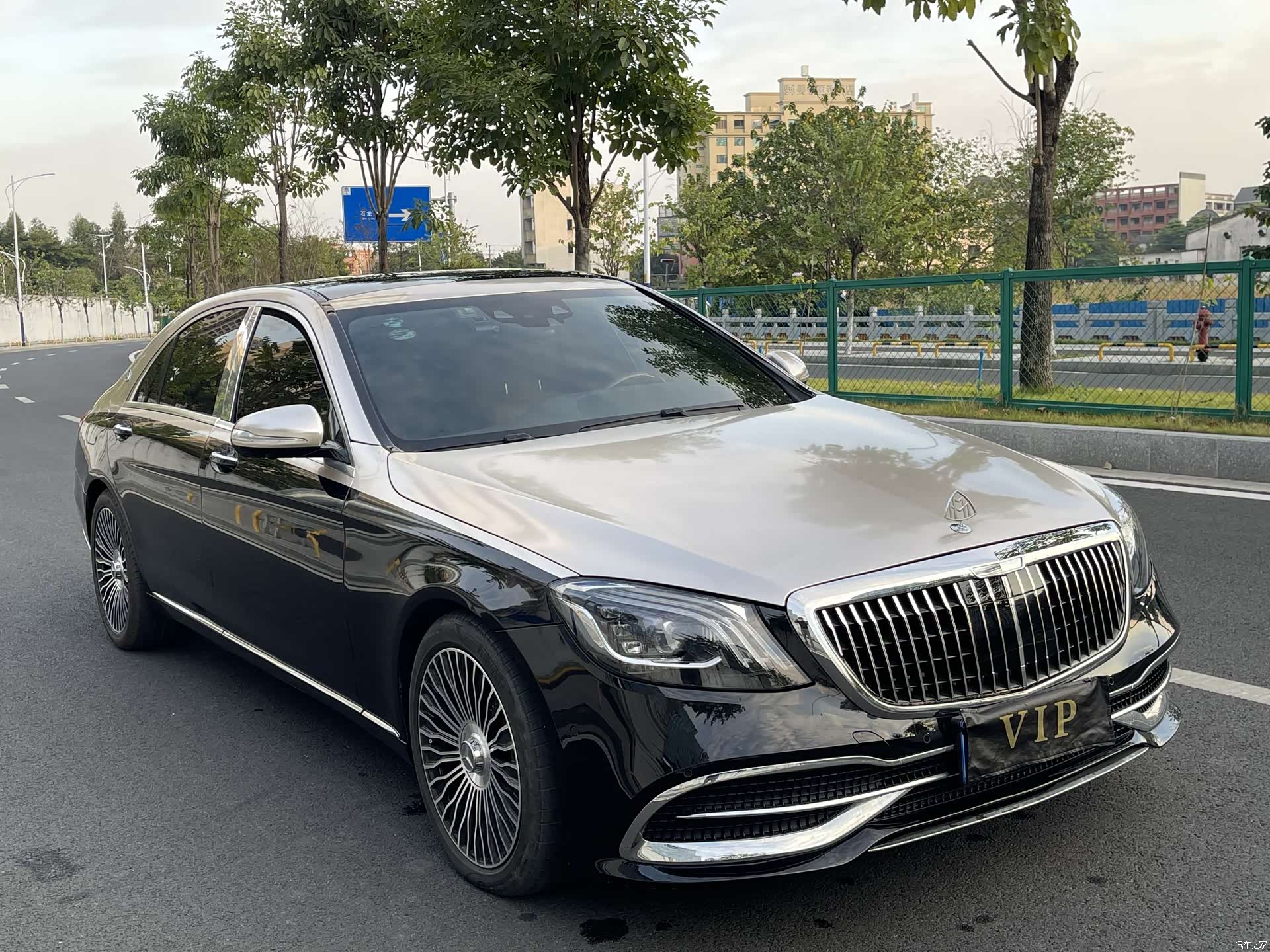 Mercedes-Benz S-Class, 2015 1