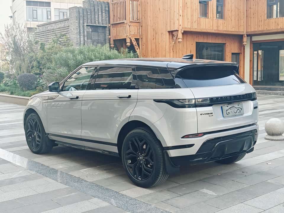 Land Rover Range Rover Aurora