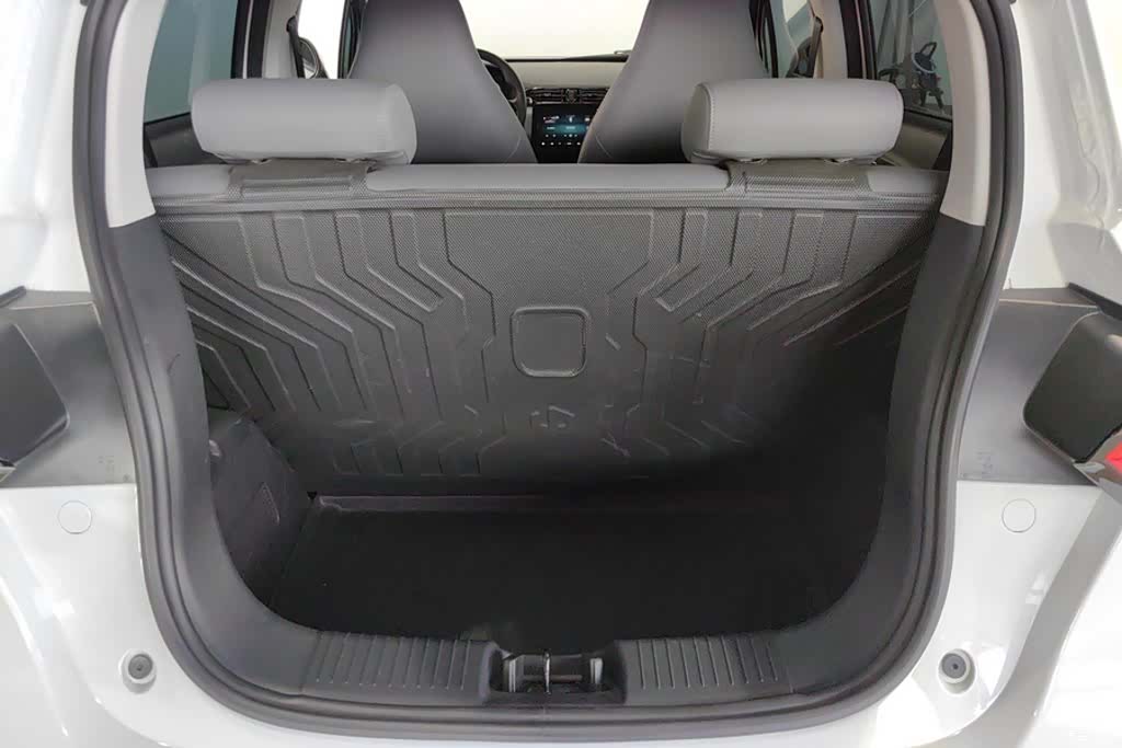 Leapmotor T03, 2025 4
