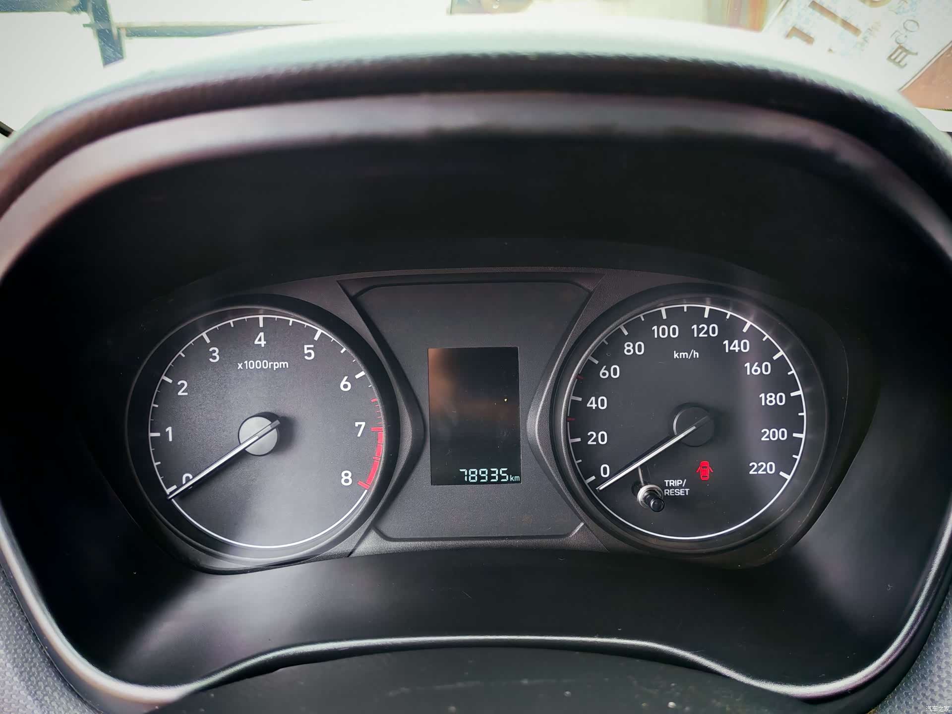 Hyundai V, 2018 11
