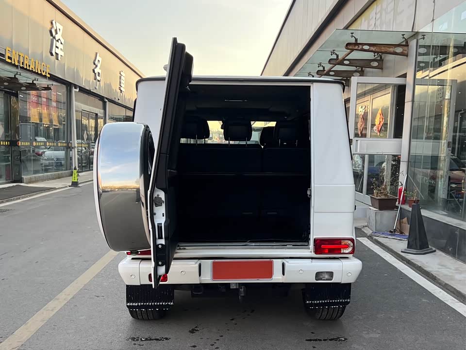 Mercedes-Benz G-class