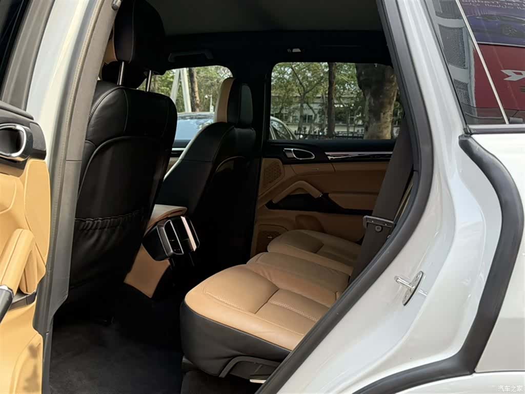 Porsche Cayenne, 2017 10