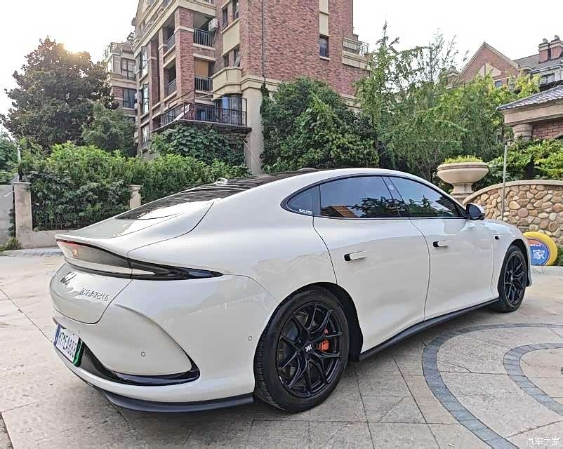 IM Motors L6, 2025 8