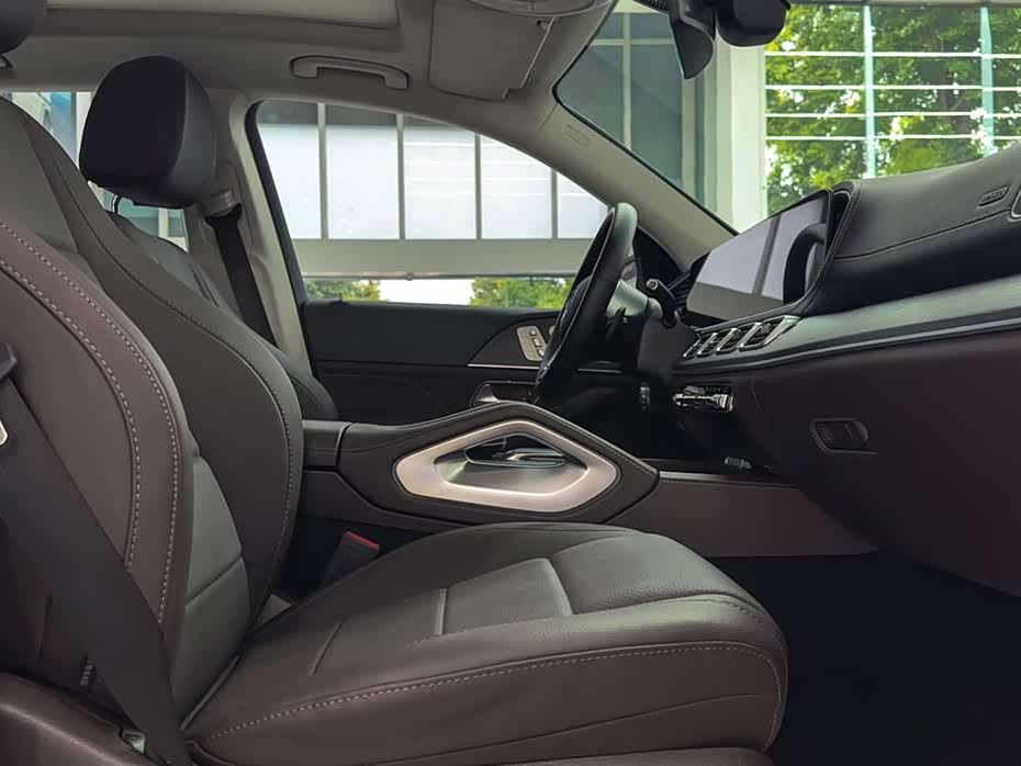Mercedes-Benz GLE Mercedes-Benz GLE