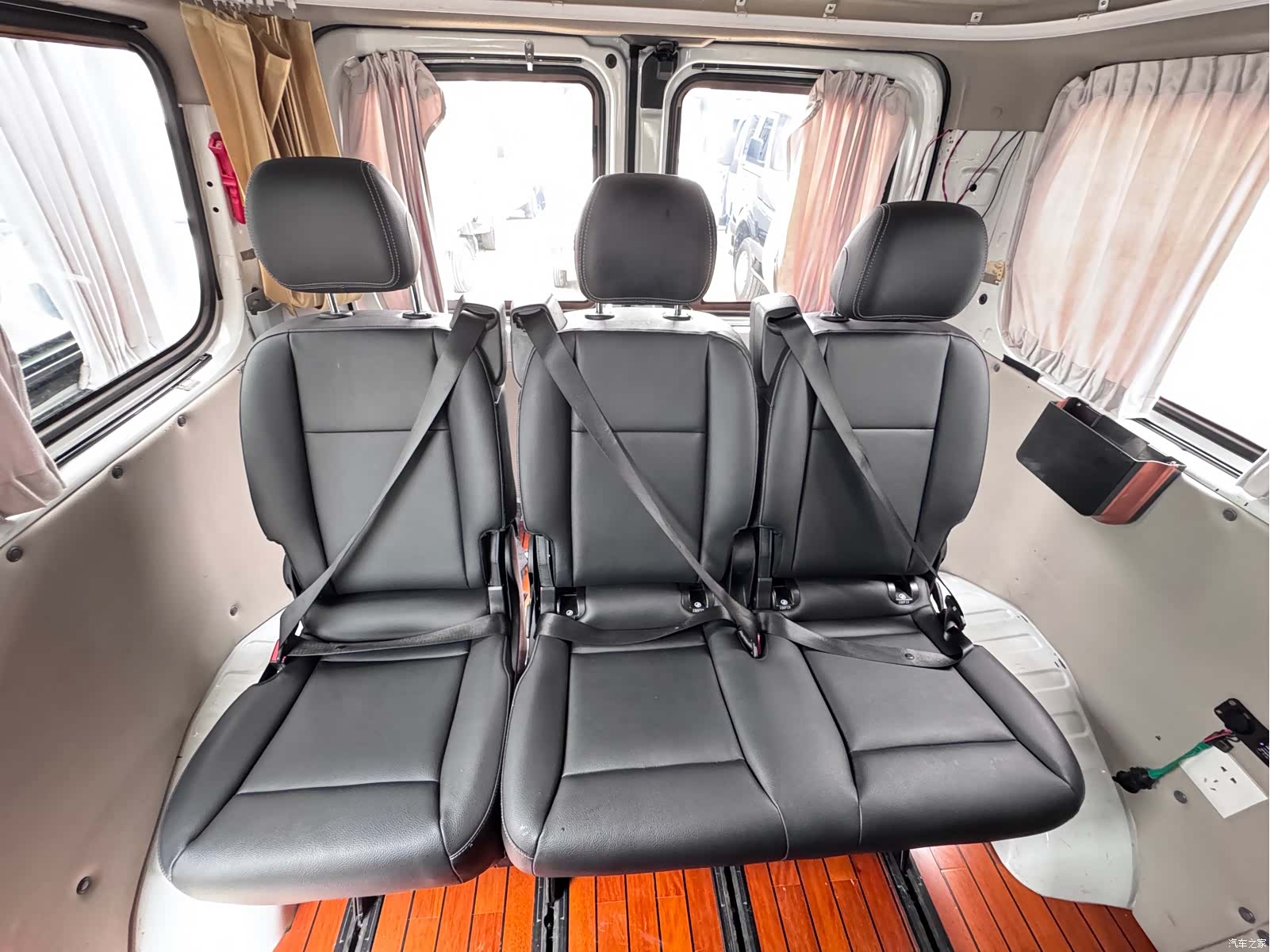 Maxus V80, 2020 15