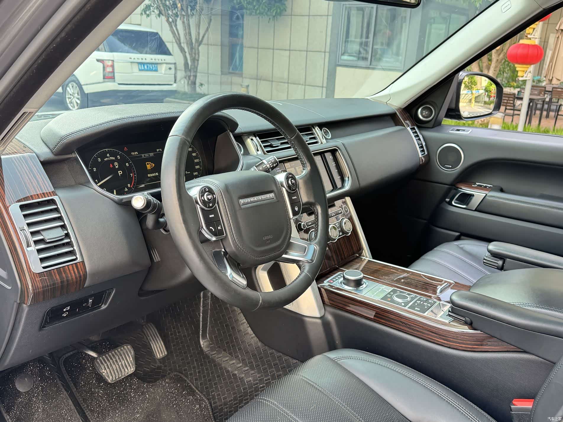 Land Rover Range Rover, 2015 8