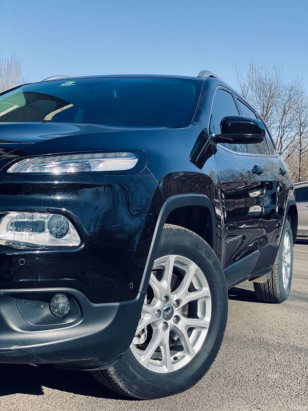 Jeep Cherokee, 2016 11