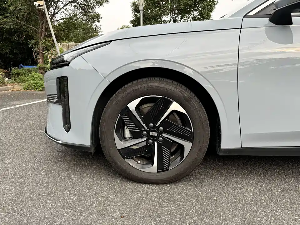 Geely Galaxy Galaxy L6