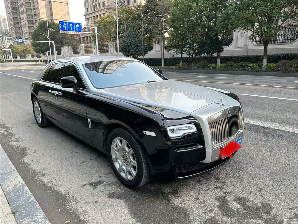 Rolls-Royce Ghost, 2011 4