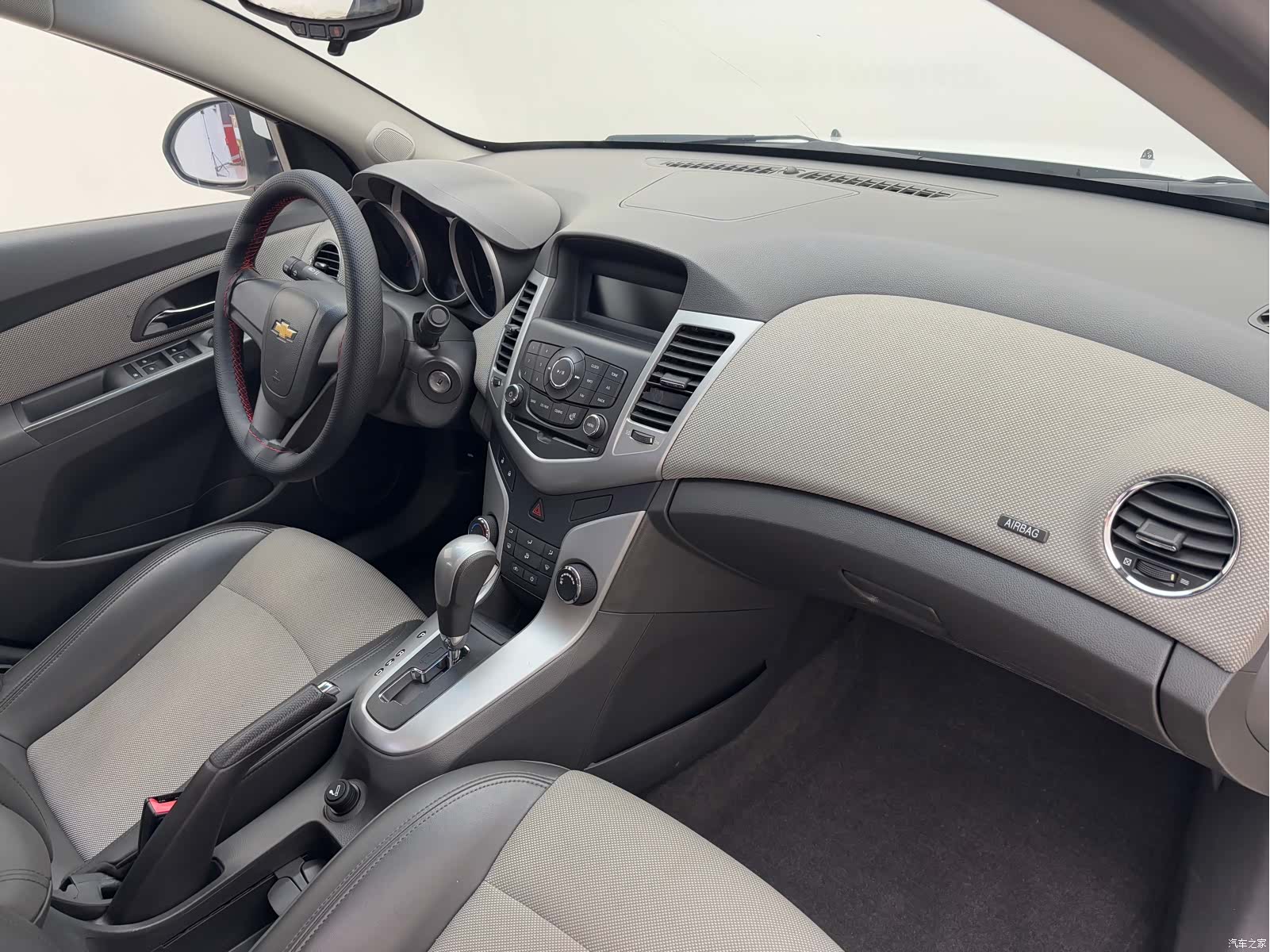 Chevrolet SE, 2013 12