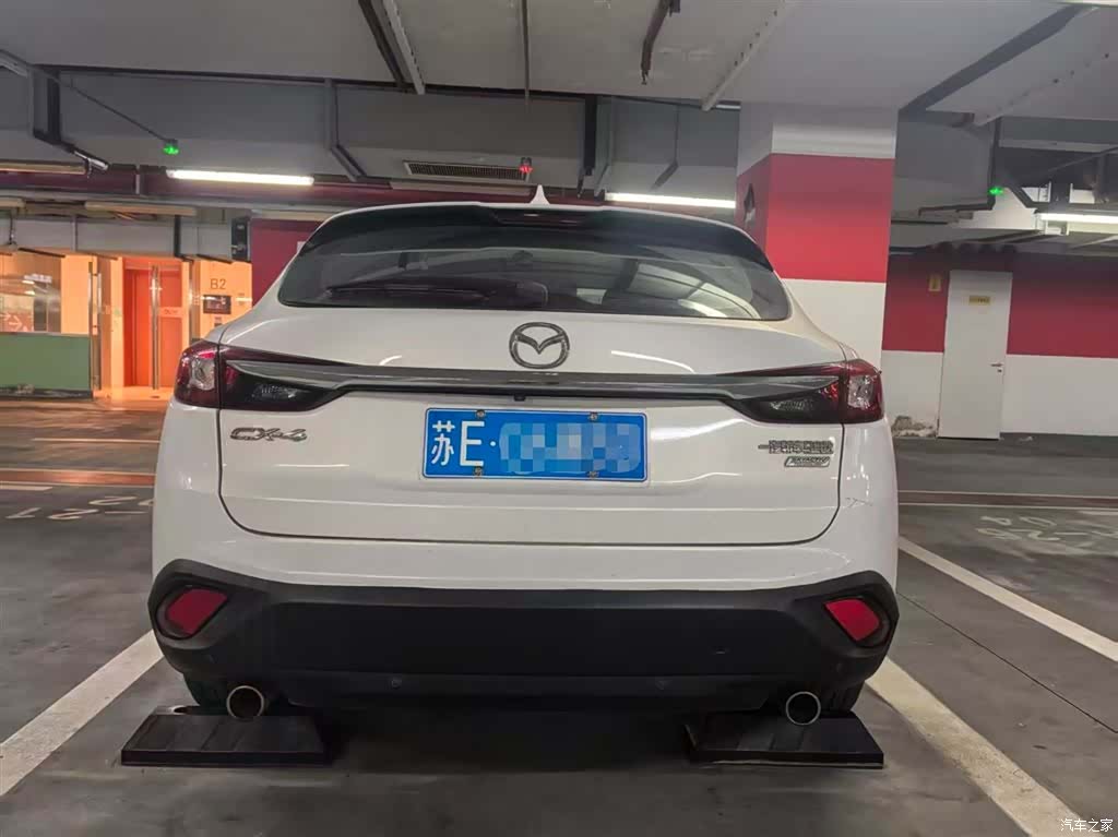 Mazda CX-4, 2019 все фото