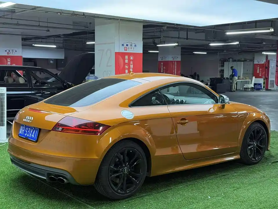 Audi TTS