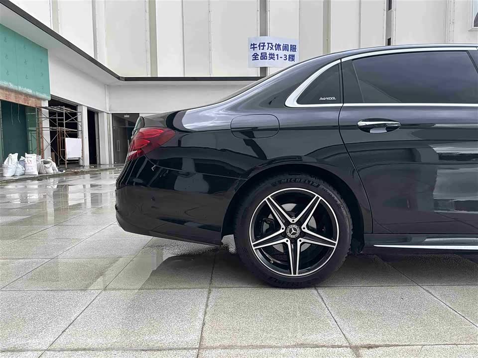 Mercedes-Benz E-class Mercedes-Benz E-class