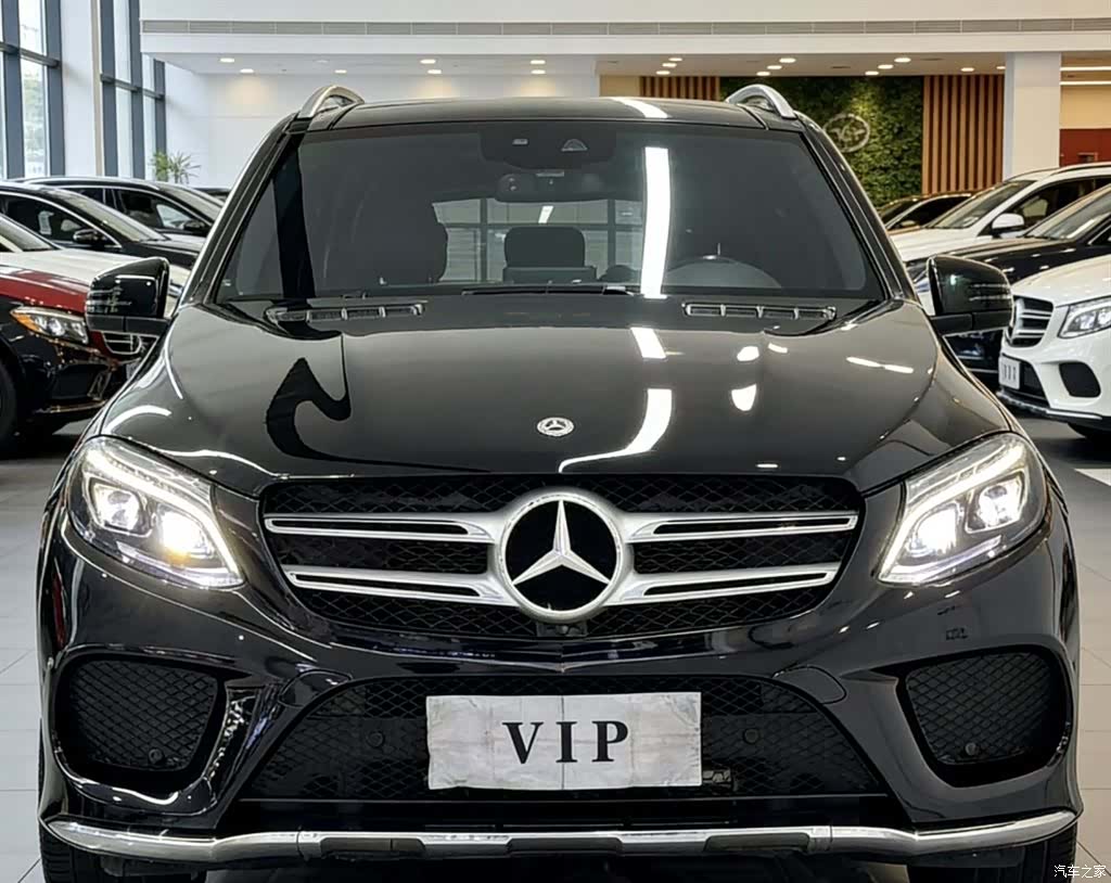 Mercedes-Benz GLE, 2018 3
