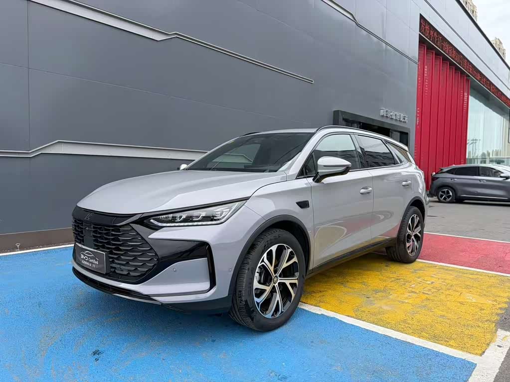 BYD Tang NEV