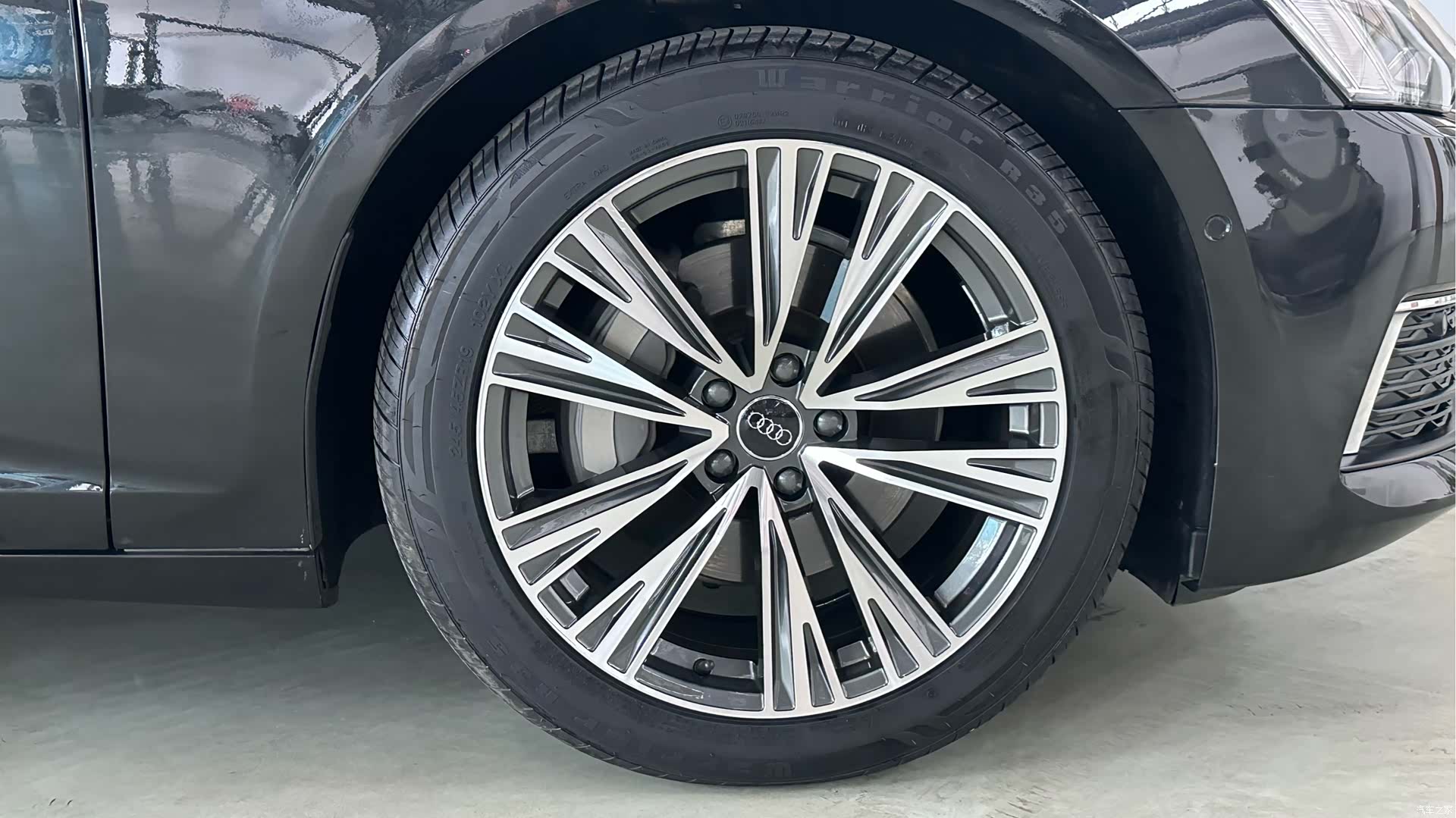 Audi A6L, 2020 10