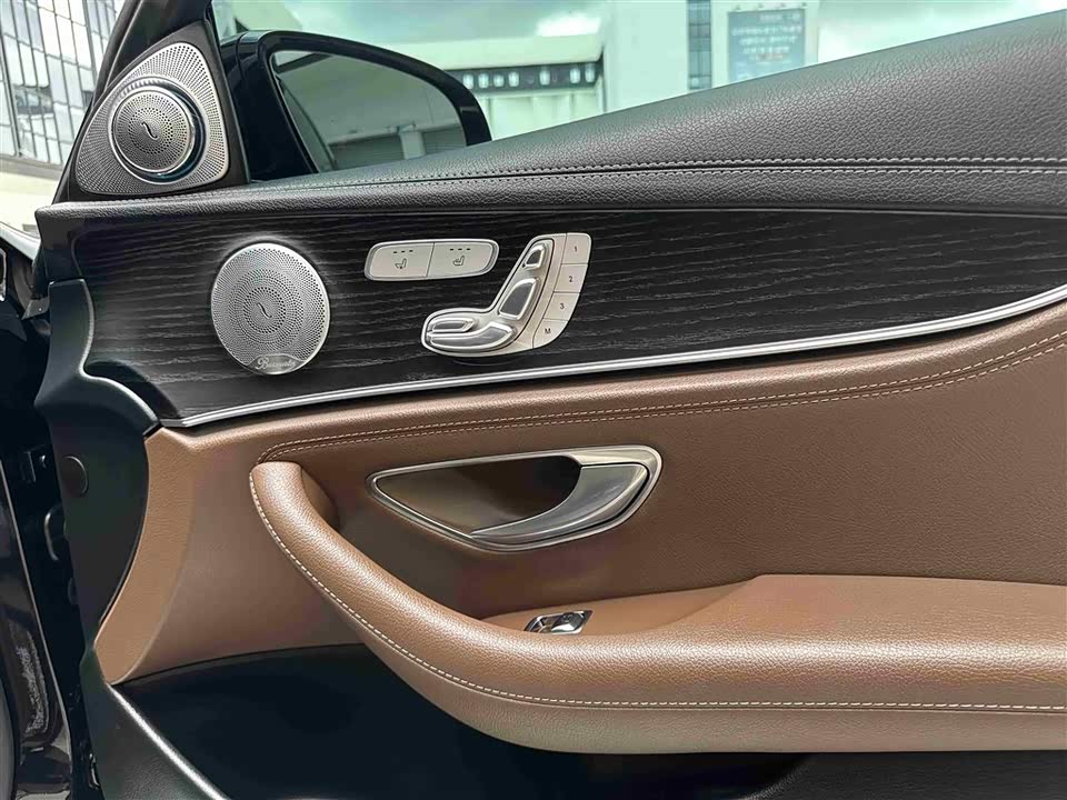 Mercedes-Benz E-class Mercedes-Benz E-class