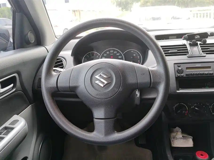 Suzuki Swift Suzuki Swift